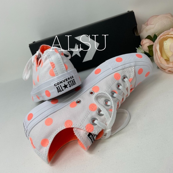 Converse Ctas Liw Top White Crimson W AUTHENTIC - Picture 7 of 8